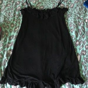 GAPBody XS sleep ruffled romper EUC